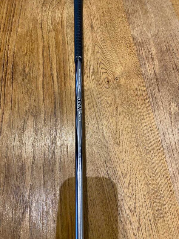 XXIO Driver with Head Cover - Image 5