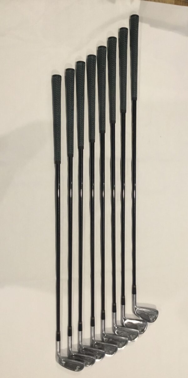 #24  Taylormade Tour stage X5000 Mens iron set 3-PW - Image 2