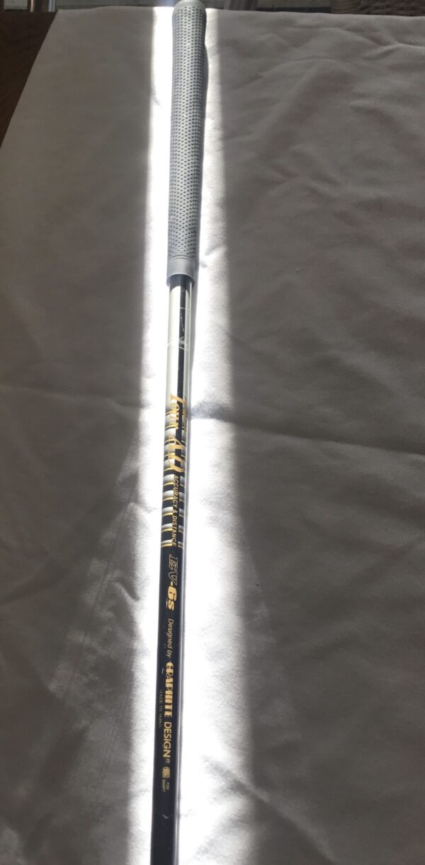 #102 Taylormade R11 mens driver 10.5 degree - Image 4