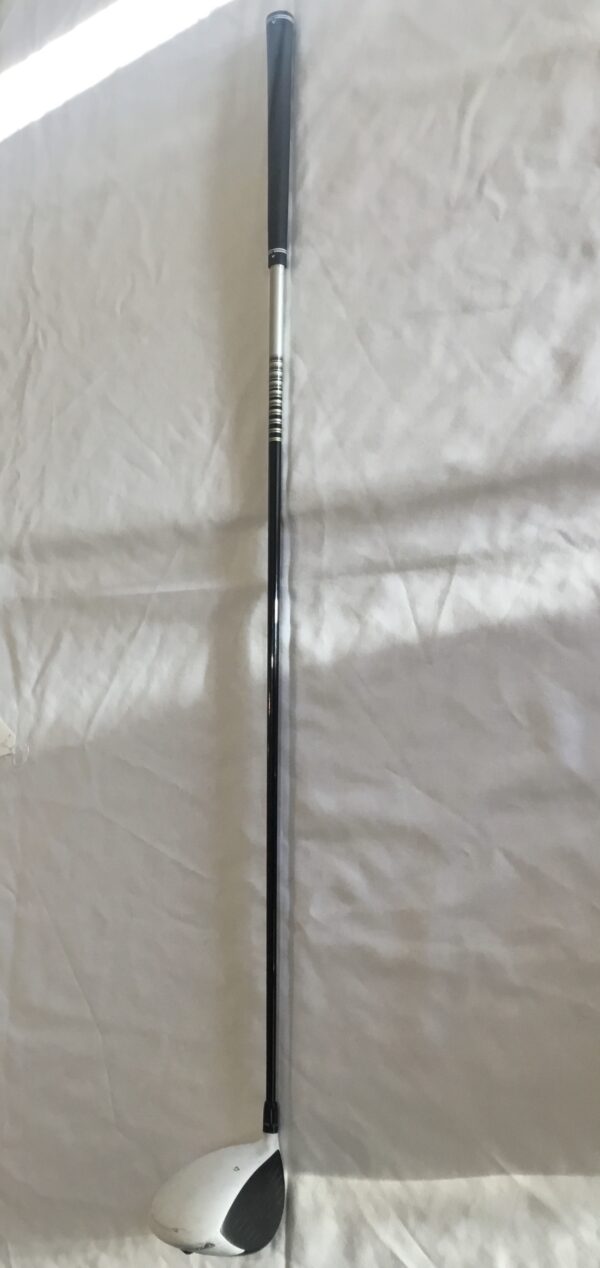 #102 Taylormade R11 mens driver 10.5 degree - Image 5