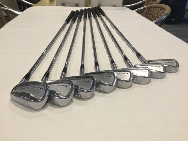 #26  Bridgestone Tourstage X-Blade CB 3-PW